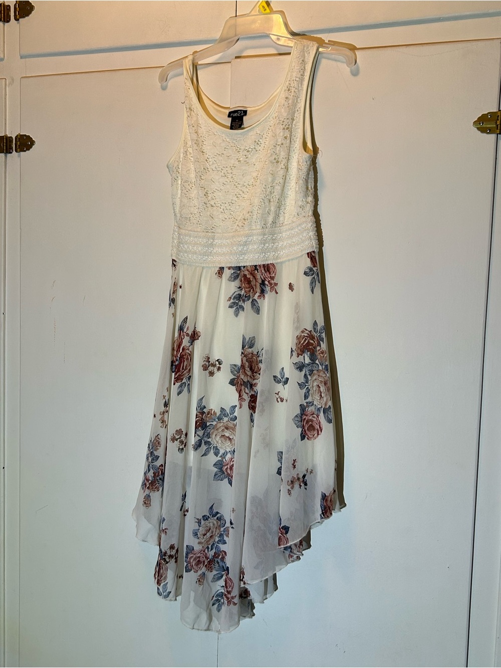 Rue21 Ivory Floral Lace High-Low Dress